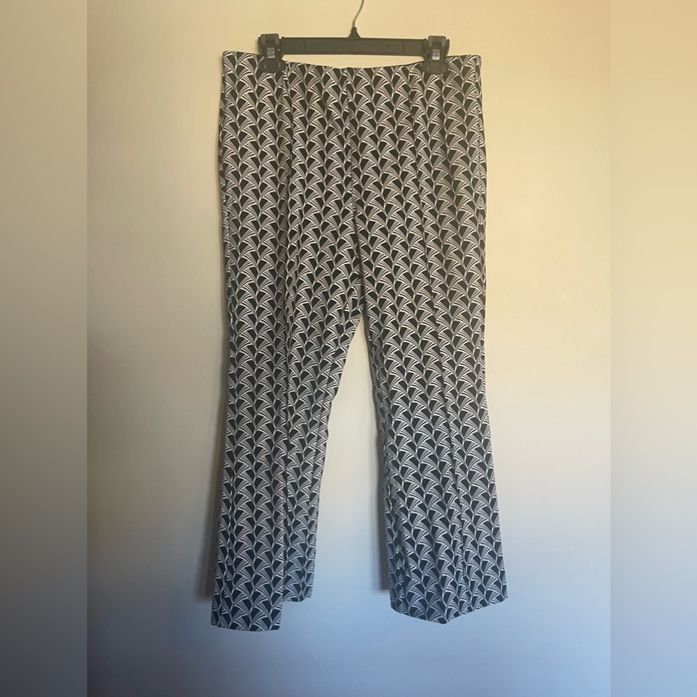 Maeve by Anthropologie The Margot kick flare pants